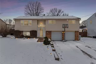 410 Governor Dr, Pittsburgh, PA 15101 - Photo 1