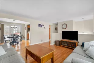 410 Governor Dr, Pittsburgh, PA 15101 - Photo 5