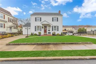 1275 Park Pl, Beaver, PA 15009 - Photo 1