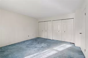 11006 Hunters Woods Ln, North Huntingdon, PA 15642 - Photo 23