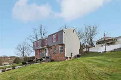 11006 Hunters Woods Lane, North Huntingdon, PA 15642 - Photo 5