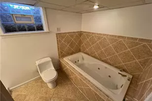 11256 Azalea Dr, Pittsburgh, PA 15235 - Photo 17