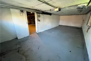 11256 Azalea Dr, Pittsburgh, PA 15235 - Photo 15