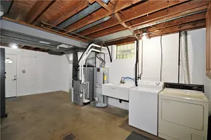 255 Kittanning Pike, Pittsburgh, PA 15215 - Photo 33