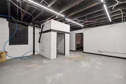 2814 Liberty Way, Liberty Boro, PA 15133 - Photo 7