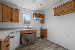 2123 Worton Blvd, West Mifflin, PA 15122 - Photo 17