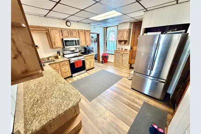 214 W Cedar Ave, Connellsville, PA 15425 - Photo 15