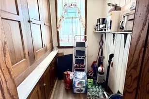 214 W Cedar Ave, Connellsville, PA 15425 - Photo 17