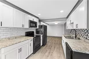 3236 Broadway Ave, Pittsburgh, PA 15234 - Photo 11