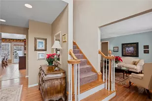 1004 Deveron Ct, Penn Twp, PA 15644 - Photo 3