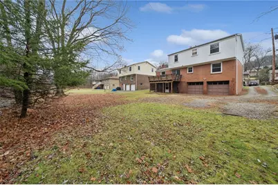 690 Pine Valley Dr, Pittsburgh, PA 15239 - Photo 31