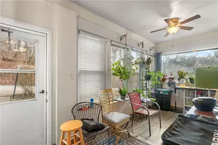 425 Braddock Rd, Pittsburgh, PA 15221 - Photo 3