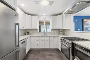 517 Brierly Ln, Munhall, PA 15120 - Photo 15