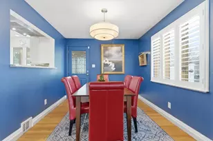 517 Brierly Ln, Munhall, PA 15120 - Photo 11