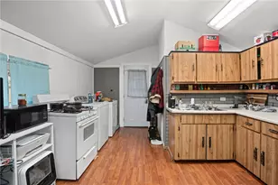 518 W Penn St, Butler, PA 16001 - Photo 5