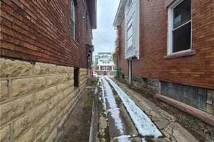 3520 Campus St, Pittsburgh, PA 15212 - Photo 5