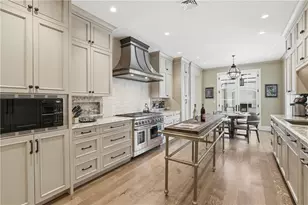 75 Woodland Rd, Pittsburgh, PA 15232 - Photo 9