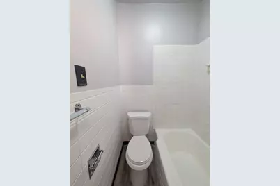 1818 Westmont Ave, Pittsburgh, PA 15210 - Photo 19