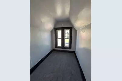 1818 Westmont Ave, Pittsburgh, PA 15210 - Photo 31