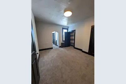 1818 Westmont Ave, Pittsburgh, PA 15210 - Photo 9