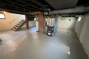 219 E Hillcrest Ave, New Castle, PA 16105 - Photo 17