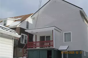 1644 Broad St, South Greensburg Boro, PA 15601 - Photo 17