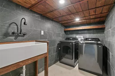 3361 Parkview Ave, Pittsburgh, PA 15213 - Photo 21