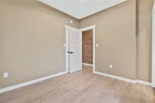 3361 Parkview Ave, Pittsburgh, PA 15213 - Photo 13