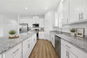 203 Lola Ct, Robinson Twp, PA 15136 - Photo 7