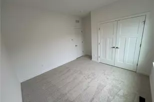 203 Lola Ct, Robinson Twp, PA 15136 - Photo 3