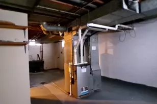 834 Spencer Ave, Sharon, PA 16146 - Photo 17