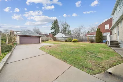 1024 Manor Rd, New Kensington, PA 15068 - Photo 23