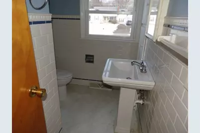 677 Cohassett Dr, Hermitage, PA 16148 - Photo 7