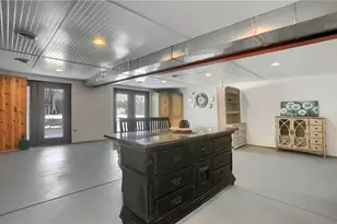 419 Bon Aire Ave, Neshannock Township, PA 16105 - Photo 31