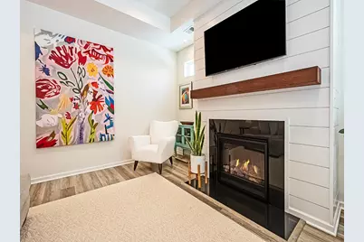 4243 Hawthorn Drive, South Park, PA 15129 - Photo 9