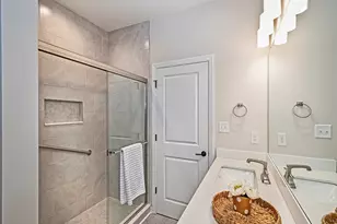 4243 Hawthorn Dr, South Park, PA 15129 - Photo 13