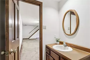 2561 Barnwood, Pittsburgh, PA 15090 - Photo 39