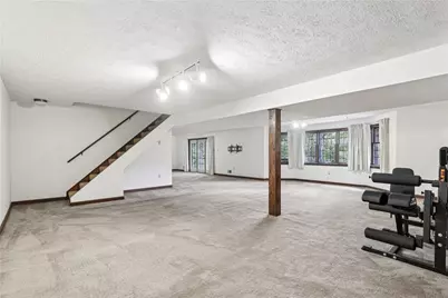 2561 Barnwood, Pittsburgh, PA 15090 - Photo 33