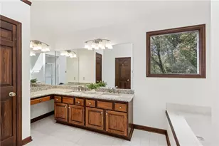 2561 Barnwood, Pittsburgh, PA 15090 - Photo 21