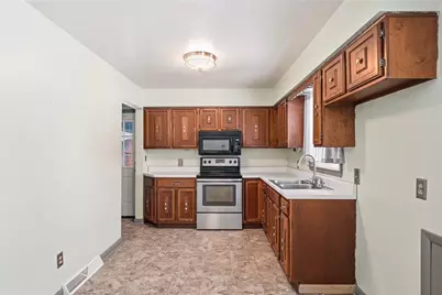 745 Robertson Road, Hermitage, PA 16148 - Photo 13