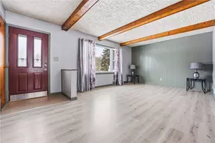 745 Robertson Rd, Hermitage, PA 16148 - Photo 3