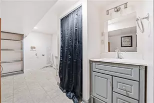 745 Robertson Rd, Hermitage, PA 16148 - Photo 23