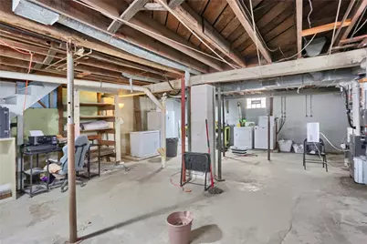 2011 Tony St, Shenango Township, PA 16101 - Photo 21