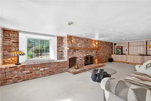 1801 McCorkle Rd, South Park, PA 15129 - Photo 9