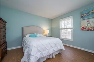 469 Cherryhill Dr, Cecil, PA 15017 - Photo 15