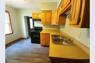 8 Elm Street, Bessemer, PA 16112 - Photo 11