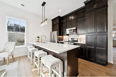 2219 Lebanon Dr, McKeesport, PA 15135 - Photo 9