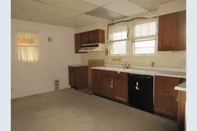 223 Big Shannon Run Rd, Kirby - Mount Morris, PA 15349 - Photo 7