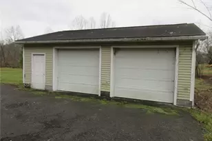 223 Big Shannon Run Rd, Kirby - Mount Morris, PA 15349 - Photo 9