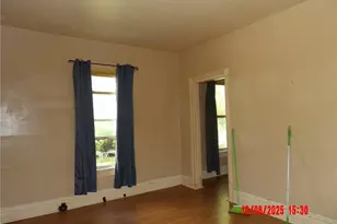 425 Grove St, Hermitage, PA 16148 - Photo 7